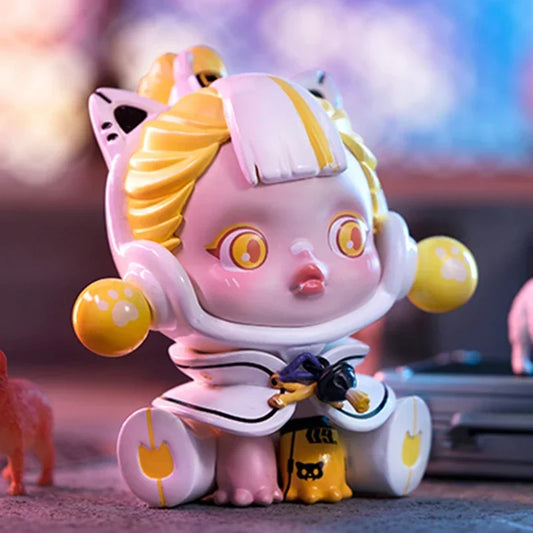 Skullpanda City of Night Pet Cat Figure
